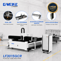 Machine de découpe laser à fibre automatique à double usage 3015 6025 1-6 kW pour tuyaux et plaques avec table d'échange Cypcut HIWIN