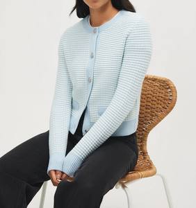 Cárdigan Elegante de Tweed a Cuadros con Bordado a Mano y Botones en la Parte Delantera para Todas las Temporadas - Product Image 3