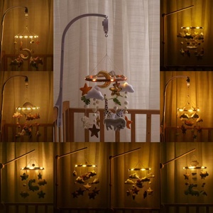 Nouvelle cloche <span class=keywords><strong>de</strong></span> lit unisexe <span class=keywords><strong>pour</strong></span> enfants, style nordique transfrontalier, en feutre fait main, sans assemblage requis, hochet apaisant <span class=keywords><strong>pour</strong></span> bébé, <span class=keywords><strong>pour</strong></span> tous les âges - Product Image 1