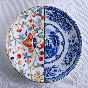 Ensemble de tasses à thé et soucoupes en porcelaine de style chinois avec poignée dorée et motifs floraux, idéal pour le thé de l'après-midi ou comme cadeau - Product Image 4