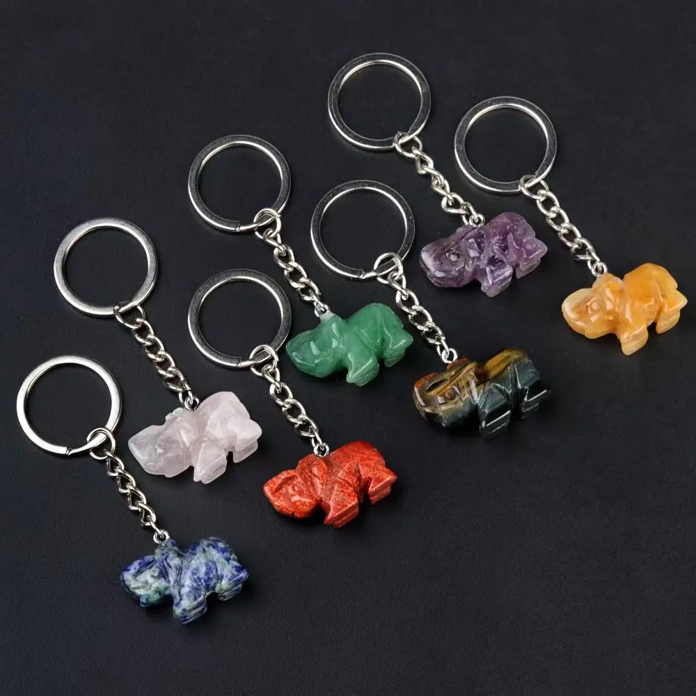 Großhandel Volkshandwerk Naturkristallstein Ametysten-Schlüsselanhänger Elefant Tierschnitzerei Schlüsselanhänger als Geschenk
