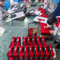 Machine Récolteuse d'Olives Électrique Portable à Batterie Haute Capacité pour une Récolte Efficace