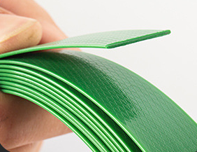 Fleje de Plástico PET para Embalaje de Palés de Alta Resistencia |   Rollo de Fleje de Embalaje de Poliéster |   Uso Manual y a Máquina - Product Image 2