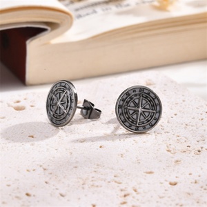 Bijoux personnalisés Hip Hop, cadeau pour homme, breloque, acier inoxydable plaqué or, boucles d'oreilles boussole, résistantes à l'eau - Product Image 3