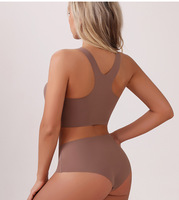 Ensemble soutien-gorge de sport sans armatures et sans coutures dos nageur avec logo personnalisé pour femme, ensemble soutien-gorge de yoga sans fil et culotte, ensemble de sous-vêtements