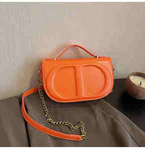 2025秋季热卖批发奢华小方包新款时尚复古斜挎包 - Product Image 5