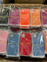 Usine en gros de haute qualité en Silicone liquide couverture étui de téléphone portable pour iphone 15 pro max étui pour iphone 14 15 13 pro étui
