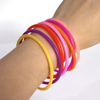 Bracelets en silicone néon multicolores fins et flexibles, style rétro années 80-90, pour femmes et filles, vente en gros