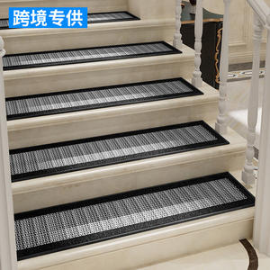 Alfombrillas Antideslizantes para Escaleras con Patrón Geométrico Rectangular, Alfombra Antideslizante para Uso Doméstico, Sin Adhesivo, Fácil de Instalar - Product Image 3