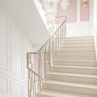 Balustrade d'escalier en alliage d'aluminium de style luxueux pour intérieur, vente en gros, pour villas, appartements et hôtels