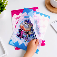 Porte-documents en plastique personnalisé, organiseur de papeterie personnalisé, protecteur de documents durable, décoration de bureau mignonne, cadeau pour les fans d'anime