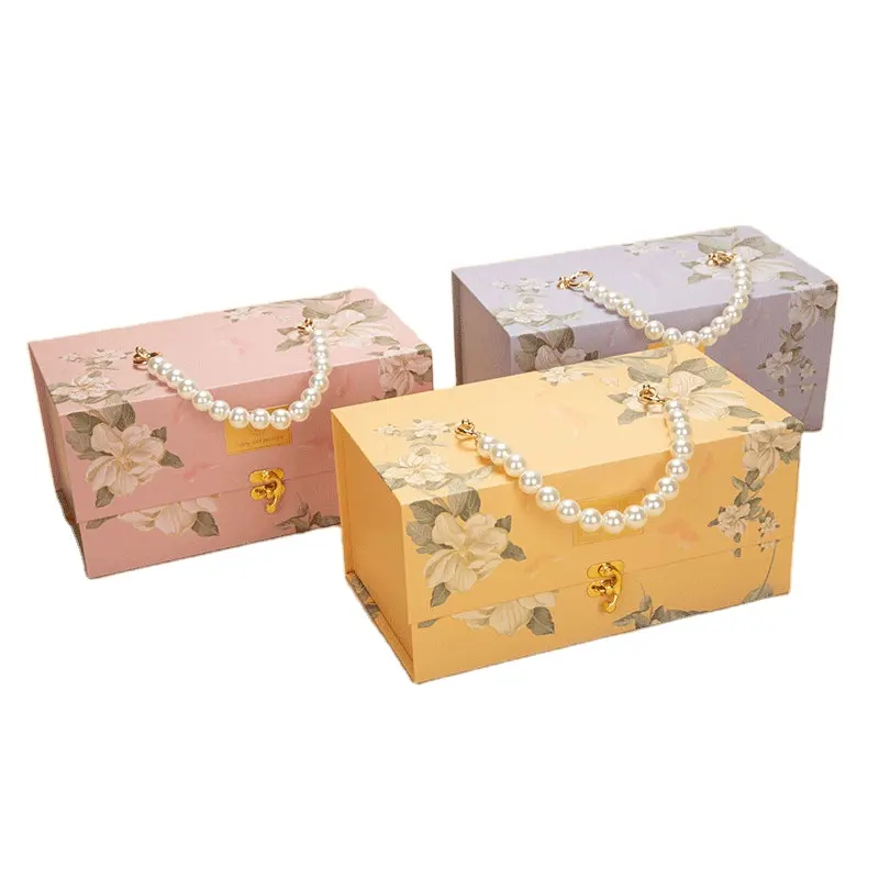 Luxury Gift Set Packaging Box Sweet Yellow Pink Purple Paper Candy Box Wedding Gift Favor Box