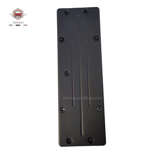 Vente en gros directe et Offre Spéciale de pièces de carrosserie de voitures Plaque d'immatriculation avant LR127597 pour Land <span class=keywords><strong>Rover</strong></span> - Product Image 5