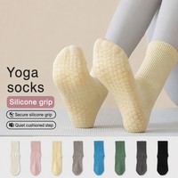 Chaussettes de yoga et de Pilates sans couture antidérapantes mi-mollet pour femmes, faible MOQ, printemps-été, fitness, sport professionnel, en coton