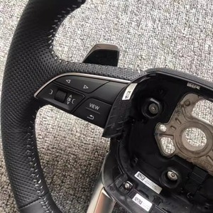 Meilleure vente en cuir perforé en Fiber de carbone avec boutons volant pour <span class=keywords><strong>Audi</strong></span> A4 A4L A5 A6 volant de voiture - Product Image 2