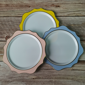 <span class=keywords><strong>Vaisselle</strong></span> <span class=keywords><strong>jetable</strong></span> en plastique de luxe en gros, noir et or, pour mariage, fête, camping, dîners, barbecues de <span class=keywords><strong>Noël</strong></span>, kits - Product Image 1