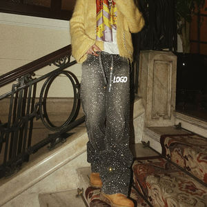 بنطلون جينز رجالي واسع الساق مستقيم مزين بالكامل بالأحجار اللامعة بتصميم عتيق فاخر وعلامة تجارية خاصة من الشركة المصنعة - Product Image 1