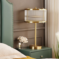 Lampe de table de chambre à coucher LED E14 de luxe en cristal de simplicité de mode créative post-moderne