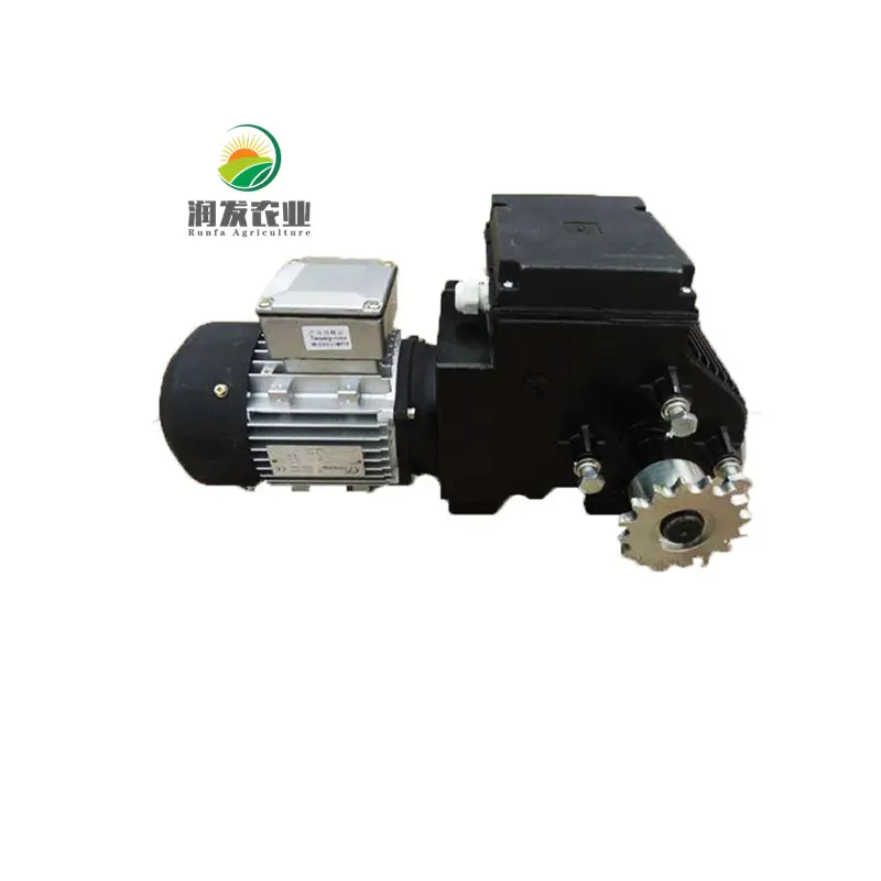 Reducer gearbox for greenhouse shading system and window opening petrol motor gear reduction