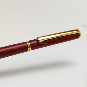थोक रचनात्मक रोसवुड बॉलपॉइंट पेन महोगनी मेपल धातु शरीर लोगो नवीनता व्यवसाय उपहार पेन के साथ - Product Image 3
