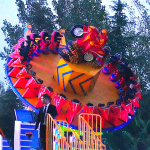 Attrezzatura per divertimento per bambini estremi, Disco volante, giochi da corsa, emozionante giro in discoteca volante in vendita - Product Image 1