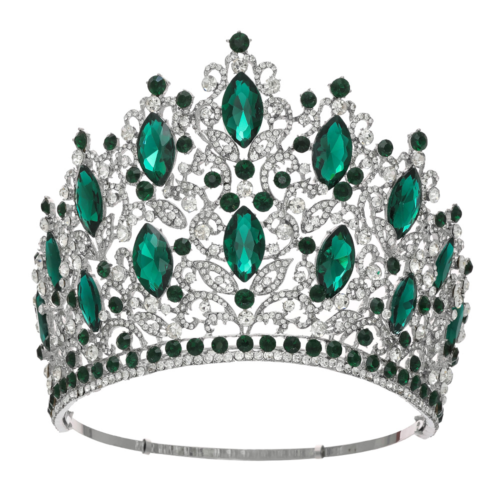 White k green crystal