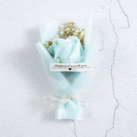 Bouquets de fleurs séchées miniatures artisanales variées (fleurs et étoiles) pour la vente en gros transfrontalière – Fleurs artificielles préservées pour présentation