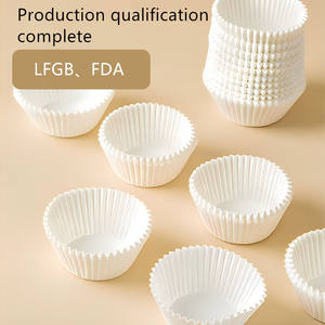Forminhas de Papel Parchment Revestidas de Silicone para Muffins em Forma de Tulipa Descartáveis Brancas/Marrons para Festas de Natal - Product Image 1