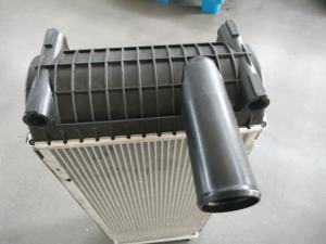 Escavatore <span class=keywords><strong>Volvo</strong></span> 17248047 17554008 EC220 EC210B EC240 EC220D EC200D W205D <span class=keywords><strong>EC200B</strong></span> EC210D EC210C EC240D EC210C EC240D radiatore - Product Image 3