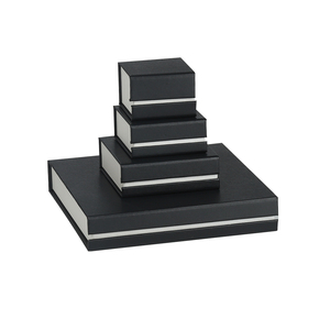 Low MOQ Custom Logo Luxury Black Magnetic Closure Cardboard Jewelry Decorative Elegant Design Jewelry Box
