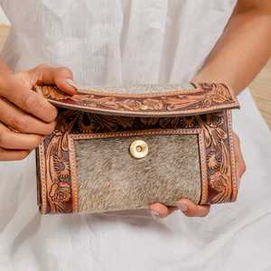 High Quality Women's Genuine Leather Purse Wallet Fashionable <b>Long</b> Design Clutch <b>Bag</b> with Open Closure and Feathers Decoration - Product Image 3