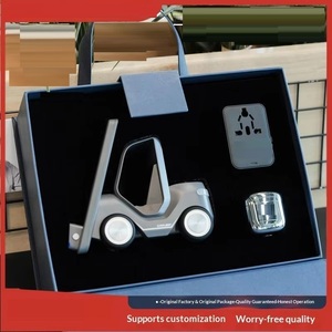 Kit di Ricarica Wireless Tre-in-Uno Multifunzionale per Auto, <span class=keywords><strong>Regalo</strong></span> Aziendale Moderno e Minimalista Ispirato alla Tecnologia, Logo Personalizzato per le Festività - Product Image 3
