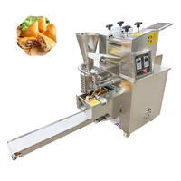 Machine automatique pour la fabrication d'empanadas et de samosas