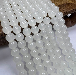 Perles rondes en résine œil-de-chat blanches à la lumière UV pour la fabrication de bijoux DIY, accessoires de bracelet faits à la main - Product Image 2