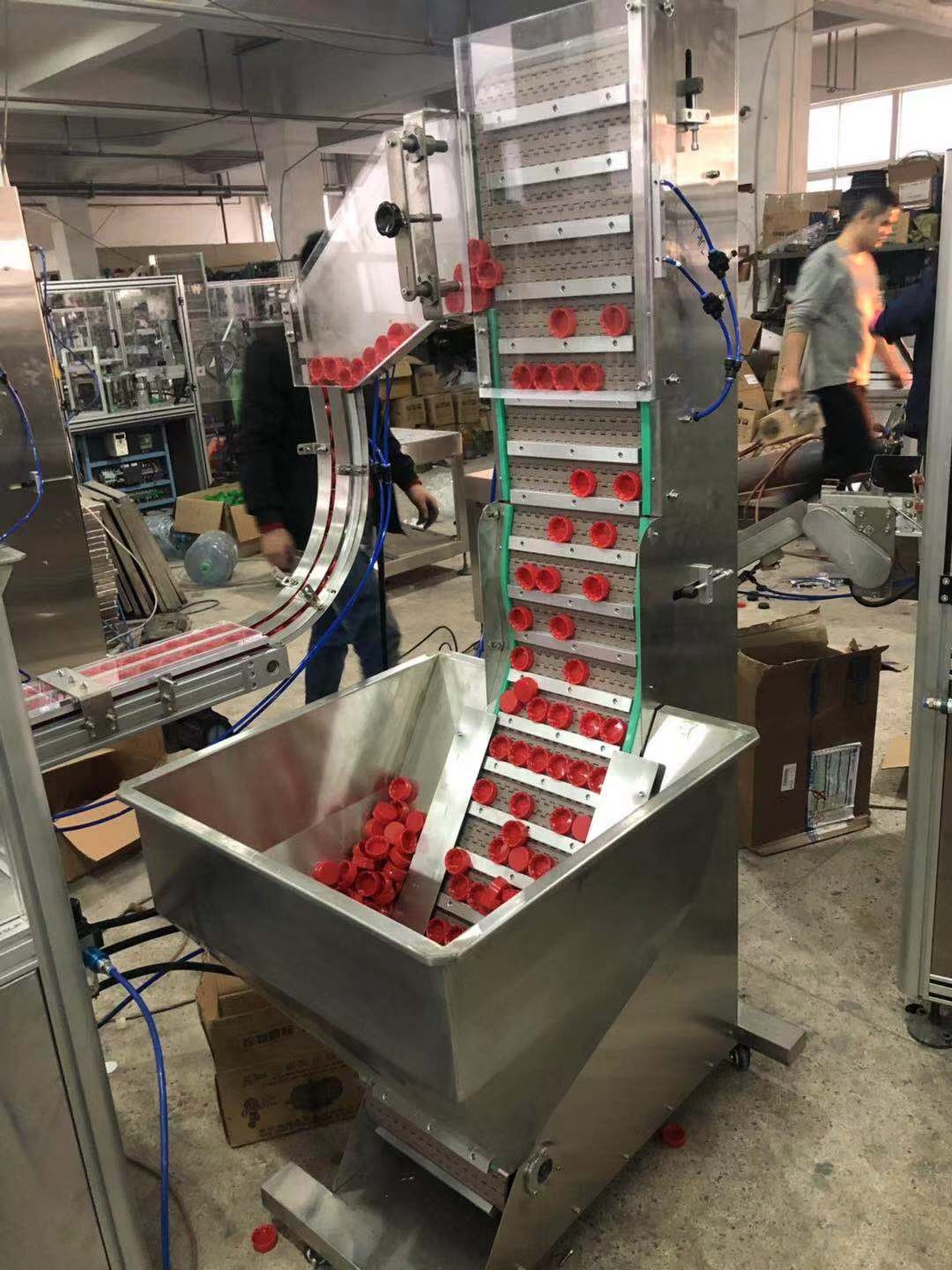 baseball cap manufacturing machine