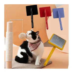 100% nouveau style beau chat chien brosse autonettoyante manche en bois animal de compagnie perte et nouage aiguille peigne