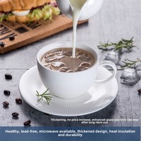 Service de table en céramique blanche nordique avec des assiettes de style occidental créatif, moderne et simple, adapté aux restaurants et aux hôtels