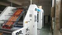 Plastifieuse de cannelure automatique à haute vitesse, machine de montage de papier, feuille à feuille, carton ondulé