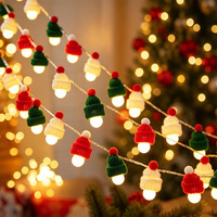 Mini-lumières de Noël tricotées en forme de bonnet, guirlandes lumineuses LED blanc chaud à piles avec pompons, petites housses de bonnet en tricot