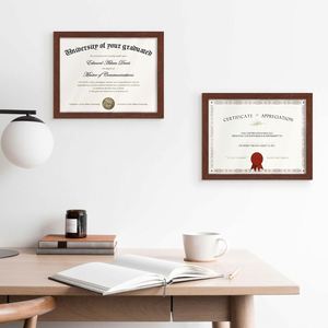 Lot de cadres pour diplômes 8,5x11, présentoir professionnel en bois grainé acajou pour usage professionnel et universitaire - Product Image 6