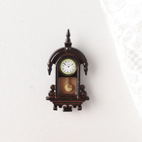 Jam Dinding Antik 1 12 Skala Miniatur Dekorasi Rumah Boneka Aksesori Retro Paduan Logam Hadiah Promosi
