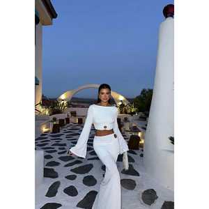 Conjunto Casual de Dos Piezas para Oficina Valencia Blanco, Talla XS para Mujer, Blazer y Pantalones - Product Image 4