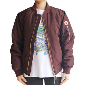 เสื้อแจ็คเก็ตบอมเบอร์ <span class=keywords><strong>MA</strong></span>-1 ผ้าซาตินแฟชั่นสตรีทแวร์ขายส่งสำหรับผู้ชาย แจ็คเก็ตสำหรับฤดูใบไม้ร่วงและฤดูหนาว แจ็คเก็ตวาร์ซิตี้สำหรับทุกเพศ - Product Image 3