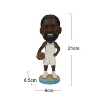 Figurine personnalisée pour voiture, star de basketball, bobblehead, souvenir, cadeau, décoration intérieure, artisanat en résine, poupée bobblehead, ornements de personnage