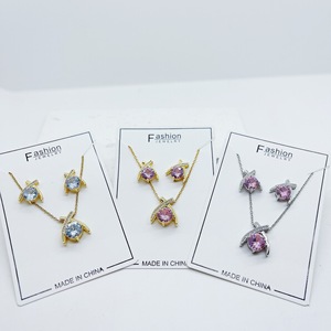 Conjunto de pendientes y collar de cobre con microincrustaciones de moda rosa de lujo ligero elegante estilo de elemento exquisito de circón completo - Product Image 1