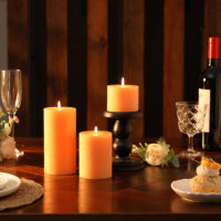 Vente en gros pot de bougies d'aromathérapie en cire de soja parfumées personnalisées avec couvercles pot à bougies noires pour mariage