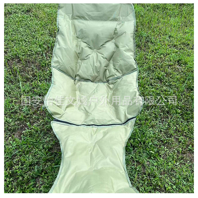 เก้าอี้ปรับเอนสีเขียวพร้อมที่วางขาทำจากผ้าฝ้ายตัดเป็นชิ้นเดียว