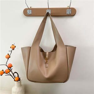 <span class=keywords><strong>Sac</strong></span> à <span class=keywords><strong>Main</strong></span> Seau à Bandoulière en Similicuir Bicolore à Imprimé Dessin Animé et Fermeture Éclair de Style Vintage pour Femme, Idéal pour les Voyages (Inspiré <span class=keywords><strong>Guess</strong></span>) - Product Image 3