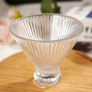 Cáliz duradero de acero inoxidable de paredes gruesas Estilo americano Capacidad de 201-300ml Construido para durar para fiestas y uso diario - Product Image 1