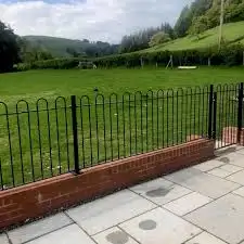 Railing Fencing 4ft Bow Top Steel Panel Tubular Fence Garden Fence